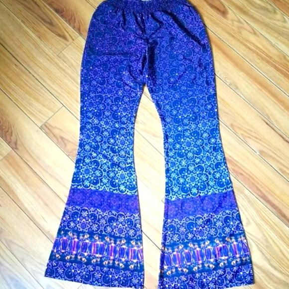 Like new! La Hearts Mandela Purple Big Flare BOHO Pants Size Medium - Picture 2 of 15